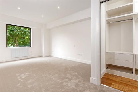 2 bedroom apartment for sale, Roland Gardens, South Kensington, London, SW7