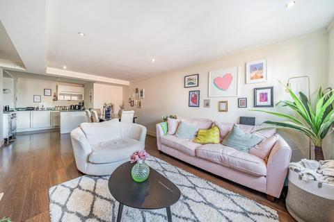 2 bedroom flat for sale, Upper Richmond Road, Putney