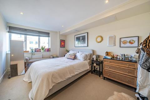 2 bedroom flat for sale, Upper Richmond Road, Putney