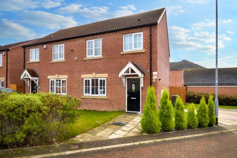 3 bedroom semi-detached house for sale, Timperley Close, Wakefield