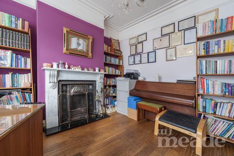 4 bedroom terraced house for sale, Higham Station Avenue, Chingford, E4