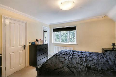 3 bedroom end of terrace house for sale, Sutton Road, Maidstone, ME15