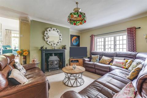 5 bedroom detached house for sale, High Street, Newport CB11