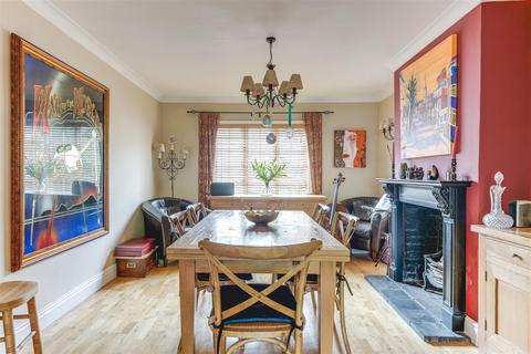 5 bedroom detached house for sale, High Street, Newport CB11