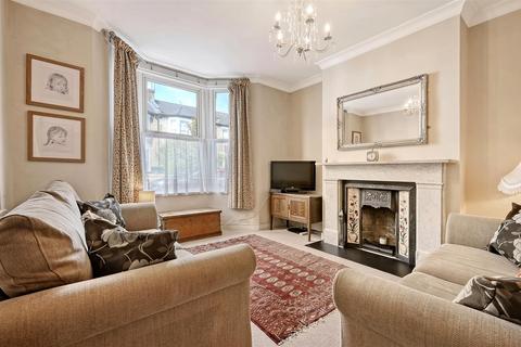 119 Murchison Road, London, E10 6LY