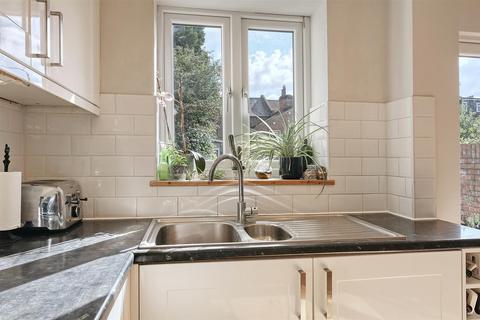 119 Murchison Road, London, E10 6LY