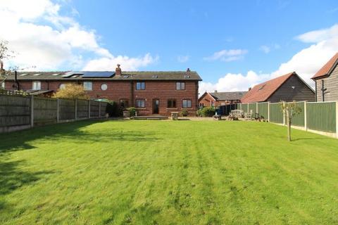 3 bedroom barn conversion for sale, Sumners Farm Court, Barkers Hollow Road, Preston on the Hill, Warrington