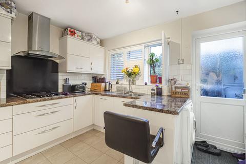 15 Saracen Close, Croydon, CR0 2HD