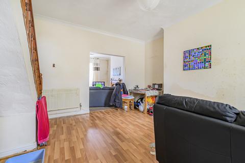 4 bedroom terraced house for sale, Thicketford Road, Bolton BL2