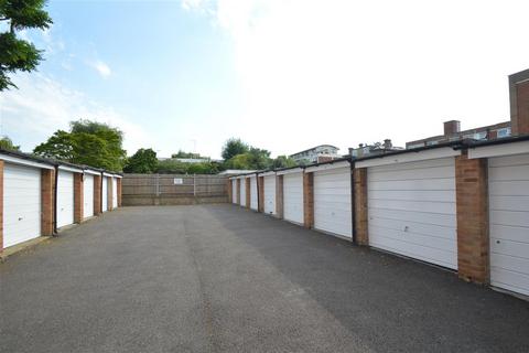 Garage to rent, Buckland Court, St Johns Avenue, Putney