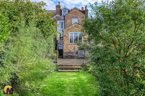 3 bedroom semi-detached house for sale, Cappell Lane, Stanstead Abbotts