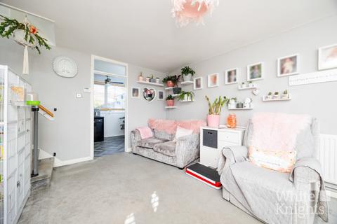 61 Hexham Road, Reading, RG2 7UA