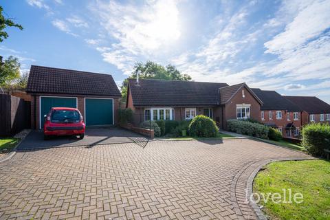 3 bedroom detached bungalow for sale, Meldrum Drive, Gainsborough DN21