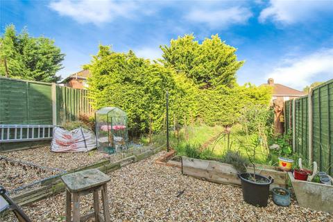 6 Longfield Road, Trowbridge, BA14 7AB