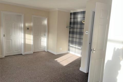 2 bedroom flat to rent, West High Street, Forfar DD8