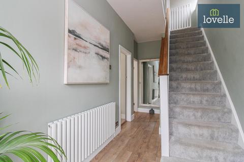 91 Grimsby Road, Waltham, Grimsby, DN37 0PT