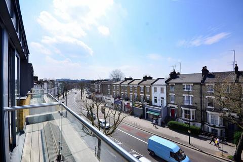 1 bedroom flat for sale, Westwick Gardens, Hammersmith, London, W14