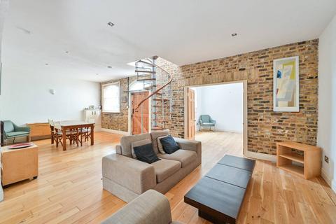 3 bedroom detached house for sale, Wiltshire Road, Brixton, London, SW9