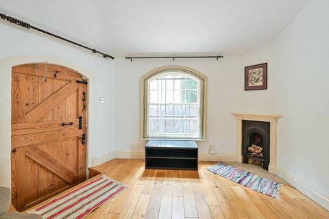 3 bedroom detached house for sale, Wiltshire Road, Brixton, London, SW9