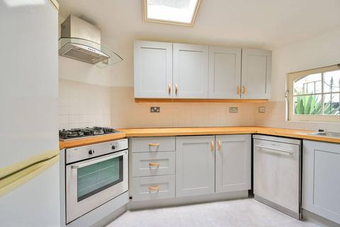 3 bedroom detached house for sale, Wiltshire Road, Brixton, London, SW9