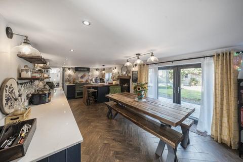 8 Brickyard Lane, Hundleby, Spilsby, PE23 5NF