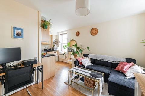 1 bedroom flat for sale, Ebury Bridge Road, Victoria, London, SW1W