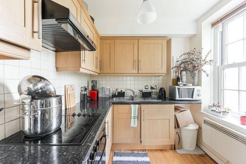 1 bedroom flat for sale, Ebury Bridge Road, Victoria, London, SW1W