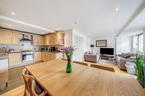 2 bedroom apartment for sale, Grosvenor Terrace, Camberwell, London