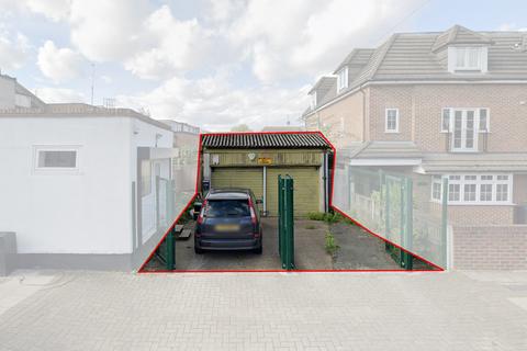 1 bedroom property to rent, Elmers End Road, Beckenham, BR3