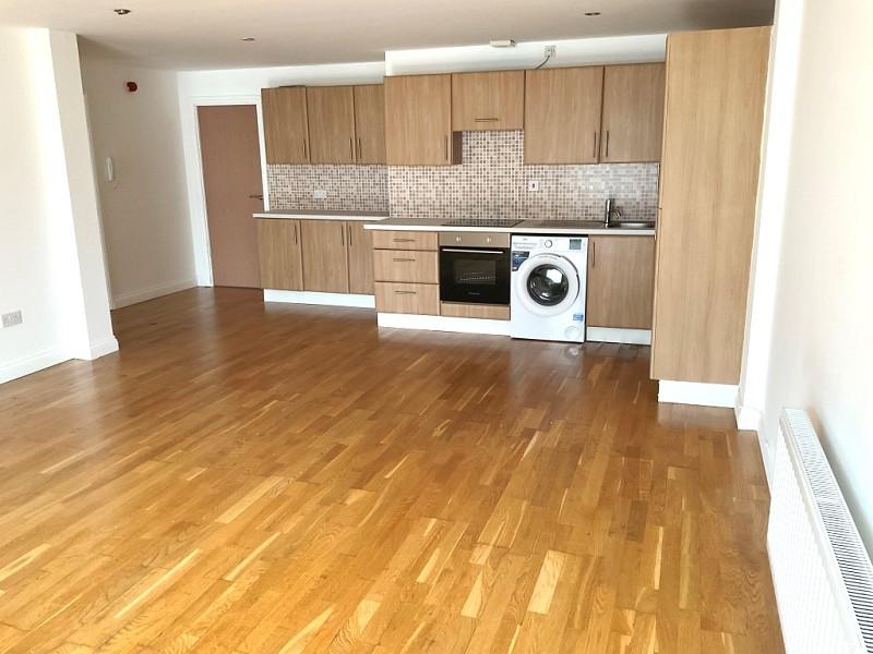 Lounge/Kitchen