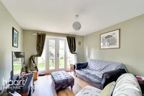 4 bedroom detached house for sale, James Huxley Avenue, Maidstone