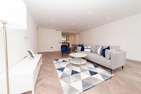 2 bedroom apartment for sale, Merino Gardens, London, E1W