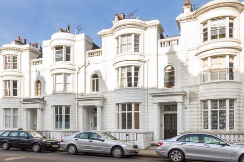 2 bedroom flat for sale, Gloucester Terrace, Bayswater, London, W2