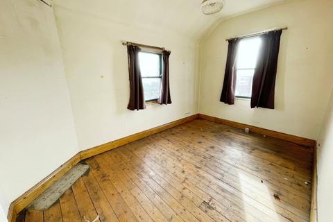 3 bedroom flat for sale, High Street, Saltney, Chester, Flintshire, CH4