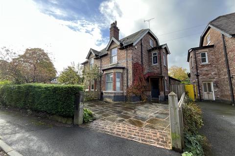 3 bedroom house to rent, Trafford Road, Alderley Edge