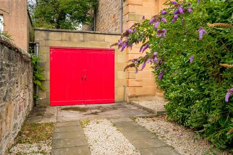 4 bedroom detached house to rent, Tantallon Place, Edinburgh, Midlothian, EH9