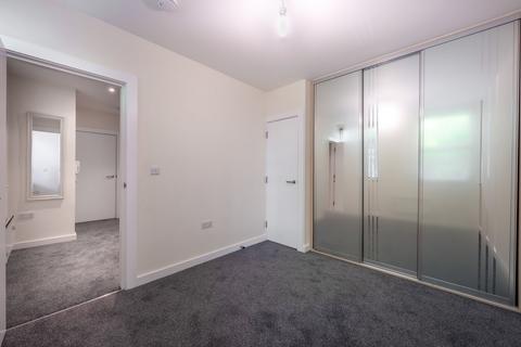 1 bedroom apartment for sale, North West, Woodford Road, Watford, WD17