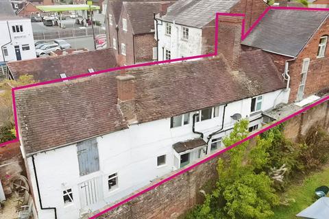 4 bedroom end of terrace house for sale, High Street, Kidderminster DY14