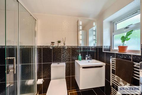 82 Canberra Road, London, SE7 8PE