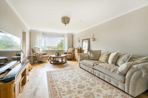 19 Mountside, Guildford, GU2 4JD