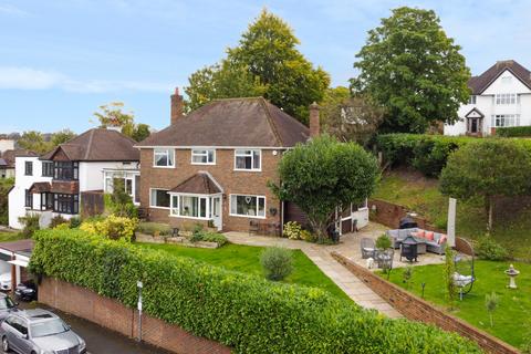 19 Mountside, Guildford, GU2 4JD