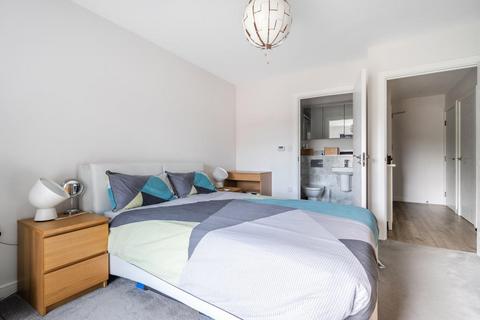 2 bedroom flat for sale, Bracknell,  Berkshire,  RG12