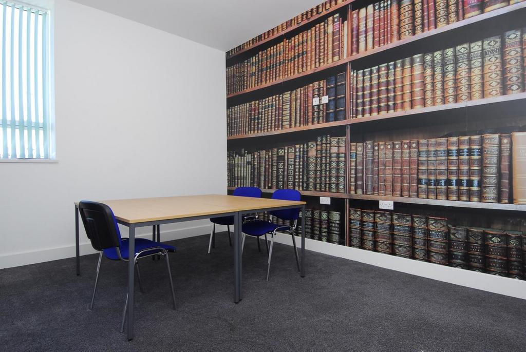 Tamar Study Room001.JPG