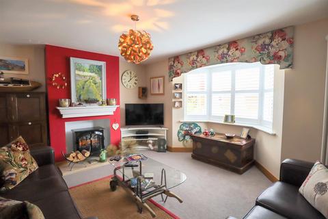 1 Aintree Avenue, Barleythorpe, Oakham, LE15 7TR