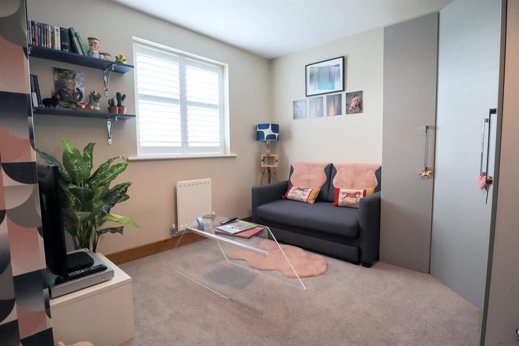 Bedroom 3.jpg