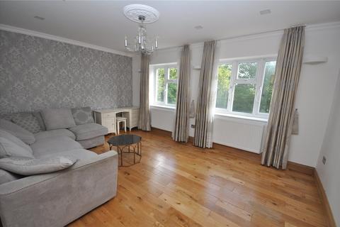 2 bedroom apartment to rent, Granville Place, High Road, North Finchley, N12