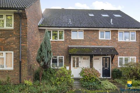 3 bedroom terraced house for sale, Windrush Close, Guildford GU5