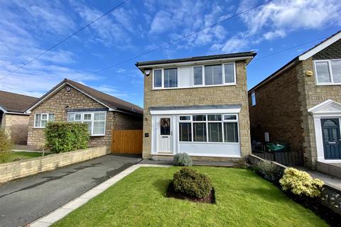 3 bedroom detached house for sale, Westfields Road, Mirfield