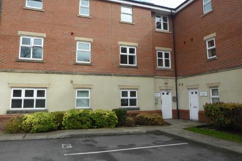 2 bedroom flat to rent, Sydney Court, Stretford M32