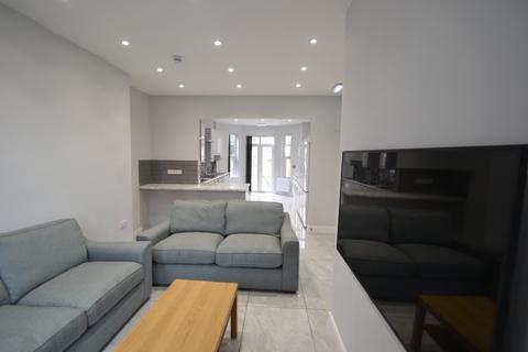 undefined, Russell Road, Nottingham NG7